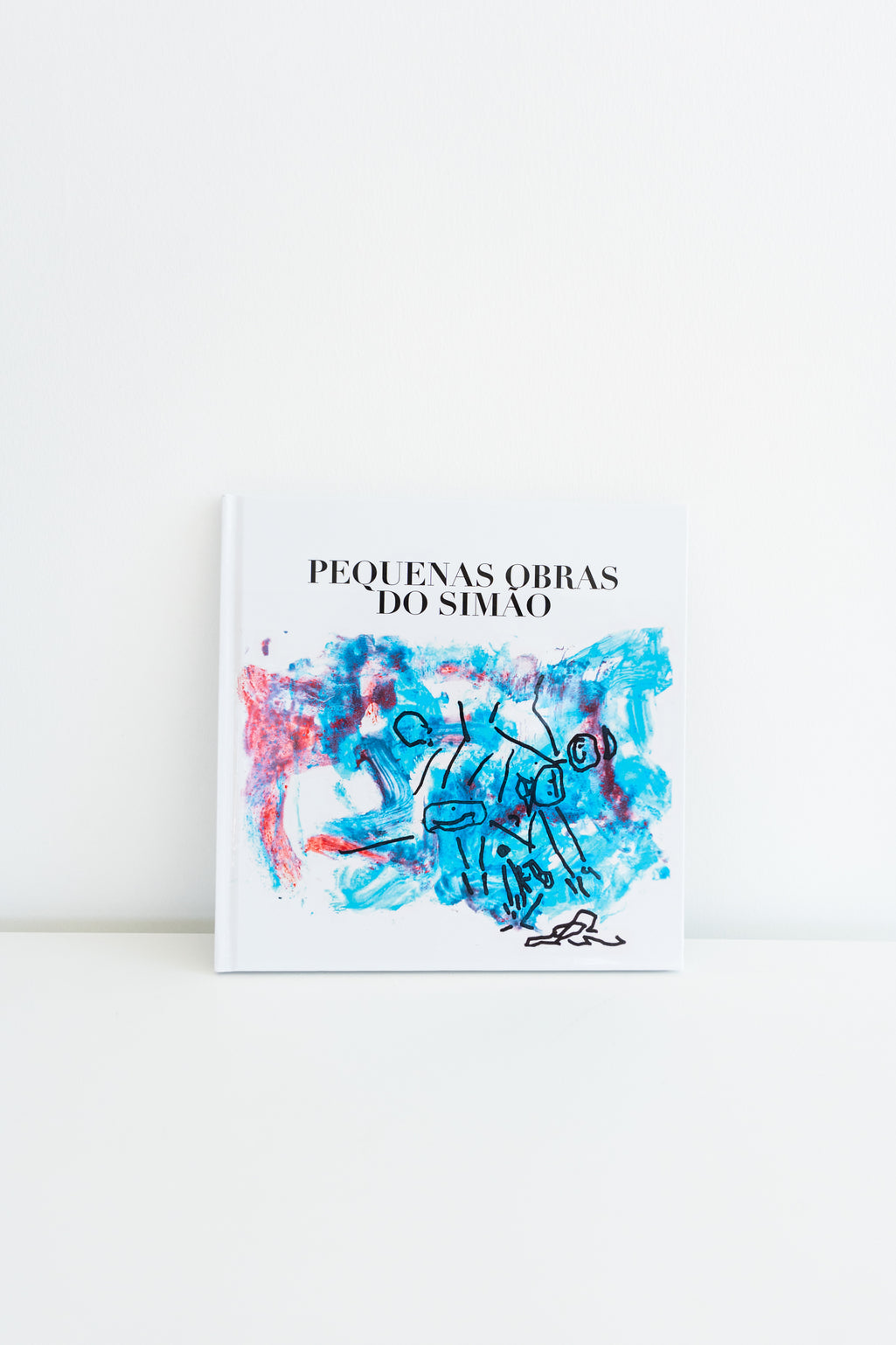 TRAÇOS LANÇAMENTO · 21x21 · 24 PÁGINAS